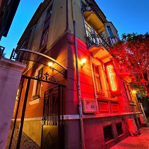 Hostel 32, Sofia